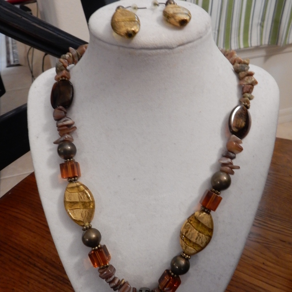 Premier Designs Spice It Up set w/Gallery pendant